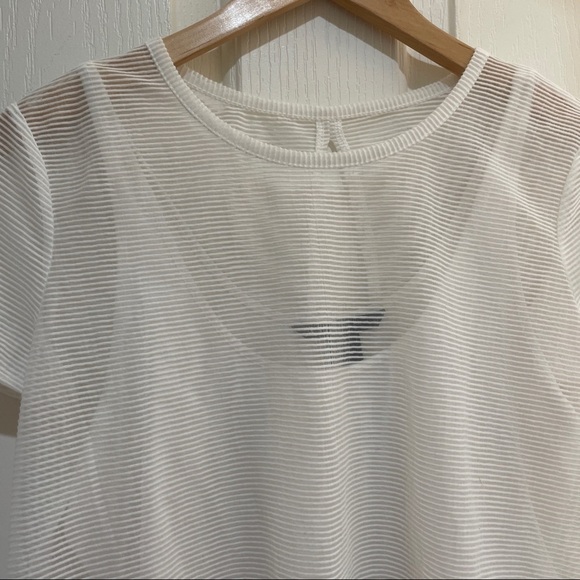 Armani Exchange White textured top tee open back size small built in tank EUC - Picture 7 of 8